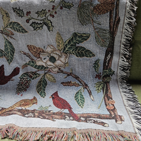 Susan Welsh Christmas Red Cardinals Holly Tapestey Throw Blanket 61" x 40" - Picture 6 of 7